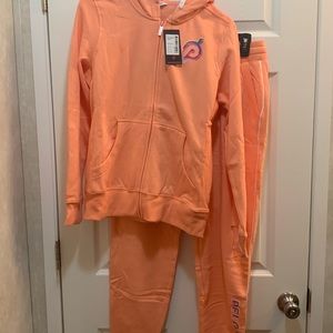 NWT Peloton jogger set, sz medium